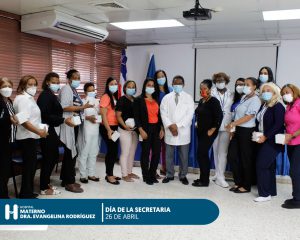 Read more about the article Hospital Dra. Evangelina Rodríguez agasaja a las secretarias en su día
