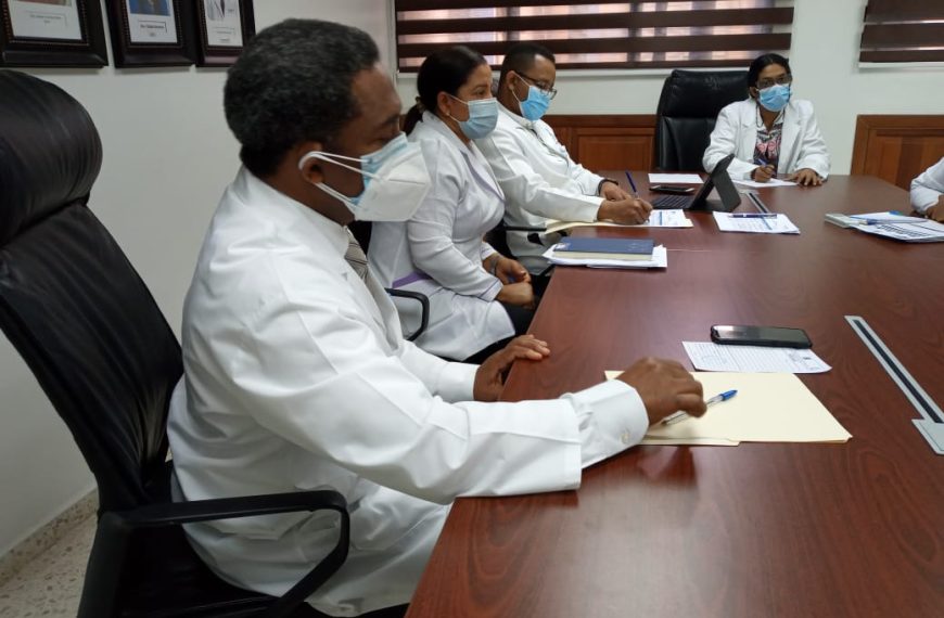 El Hospital Materno Dr. Evangelina Rodr&iacute;guez activa su Comit&eacute; de Emergencias y Desastres con motivo a Semana Santa