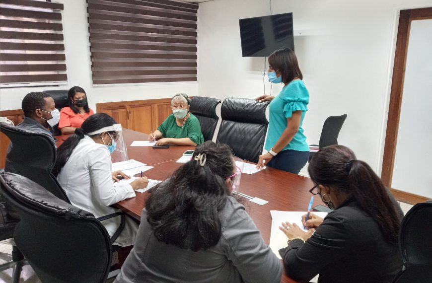 Hospital Dra. Evangelina Rodr&iacute;guez socializa matriz de trabajo del portal de transparencia