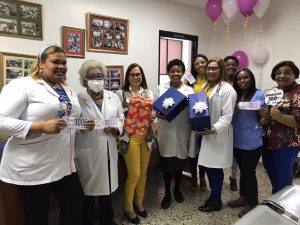 Read more about the article Hospital Materno Dra. Evangelina Rodríguez agasajó a Bioanalistas en su día con una actividad en la que destacó la importancia de esas profesionales para realizar un diagnóstico oportuno y poder afrontar enfermedades.
