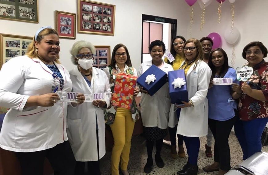 Hospital Materno Dra. Evangelina Rodr&iacute;guez agasaj&oacute; a Bioanalistas en su d&iacute;a con una actividad en la que destac&oacute; la importancia de esas profesionales para realizar un diagn&oacute;stico oportuno y poder afrontar enfermedades.